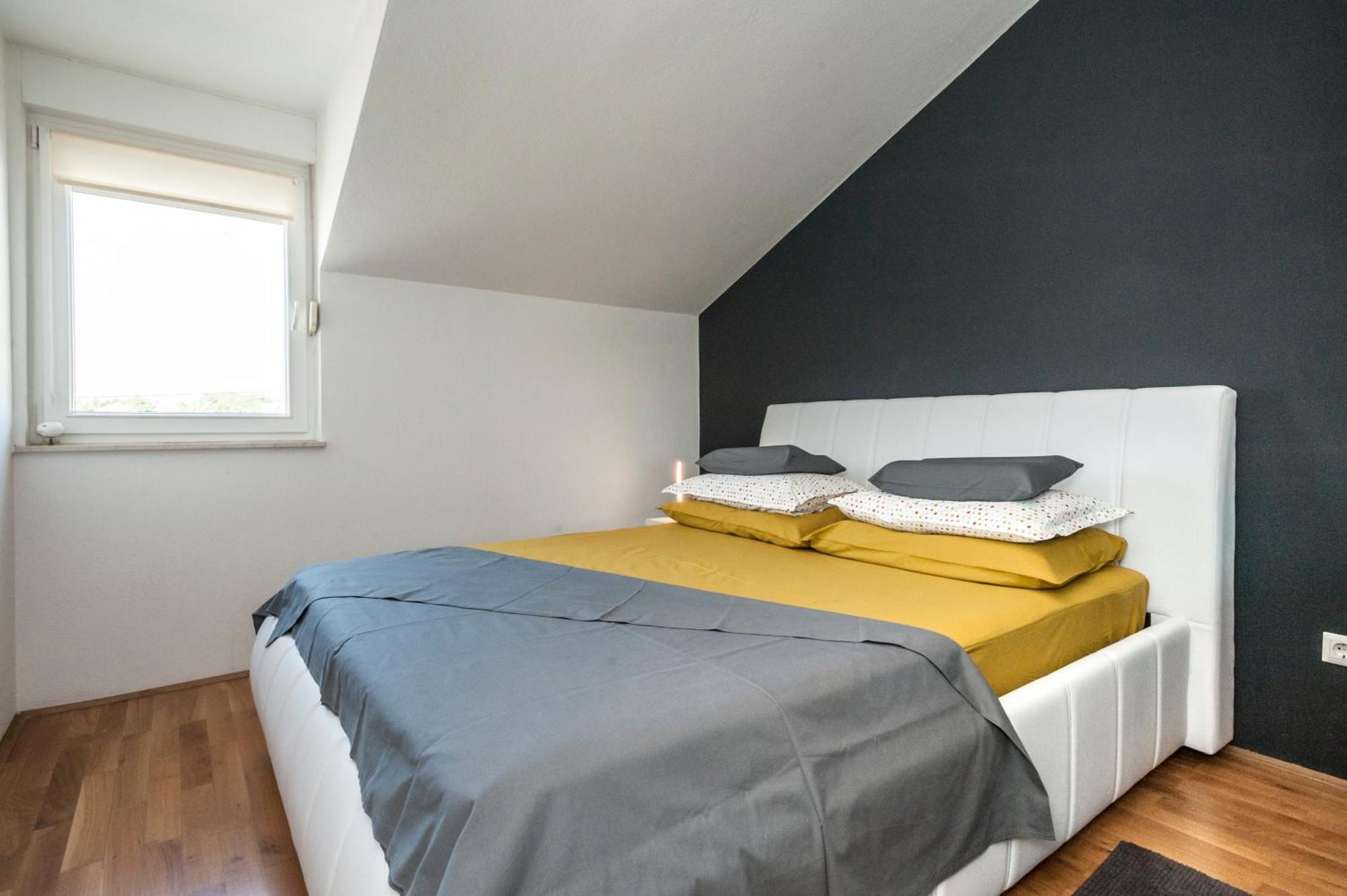 Apartment Tin Kastela Bagian luar foto
