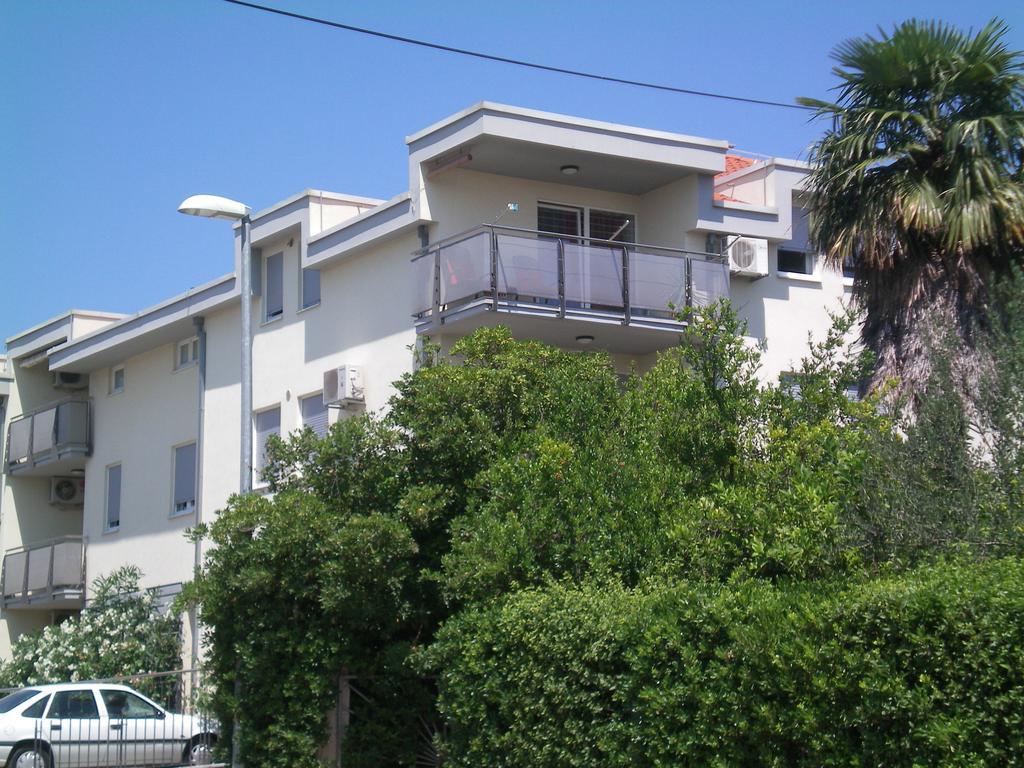 Apartment Tin Kastela Bagian luar foto